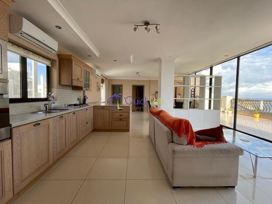 Property in Bahar ic-Caghaq