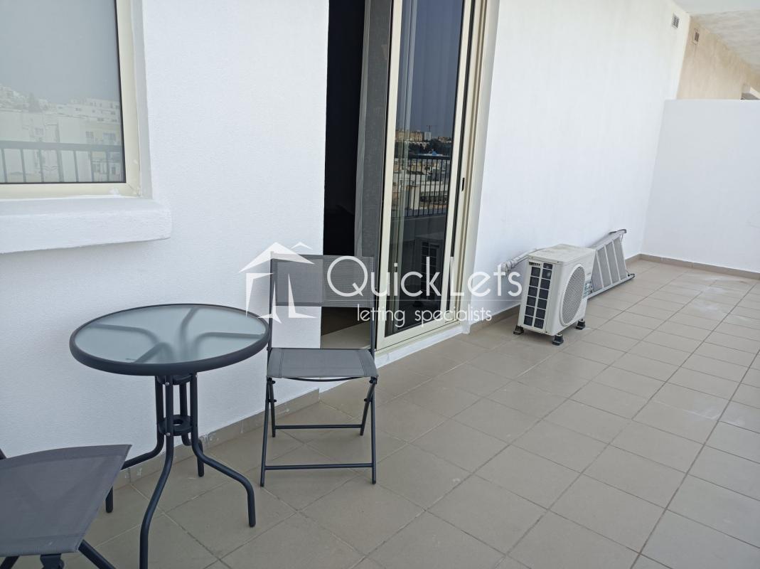 Penthouses in Gzira - Image 2
