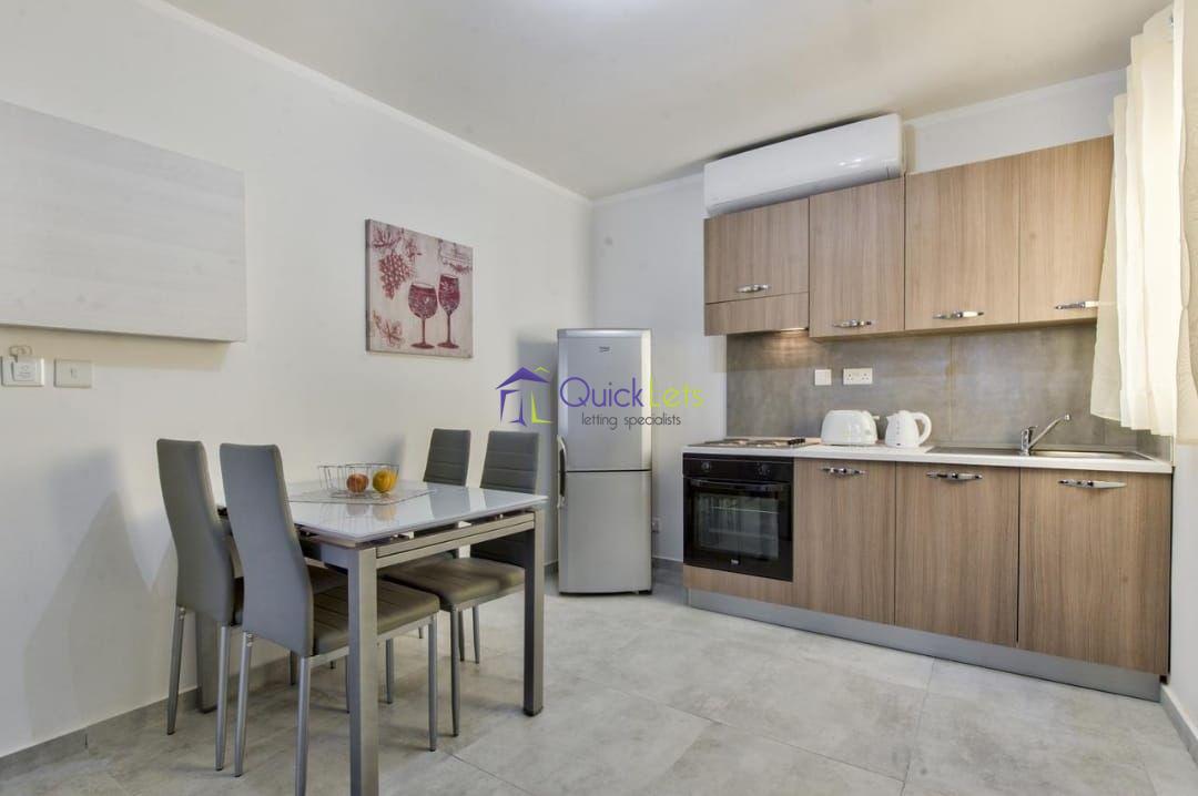 Property in Qawra