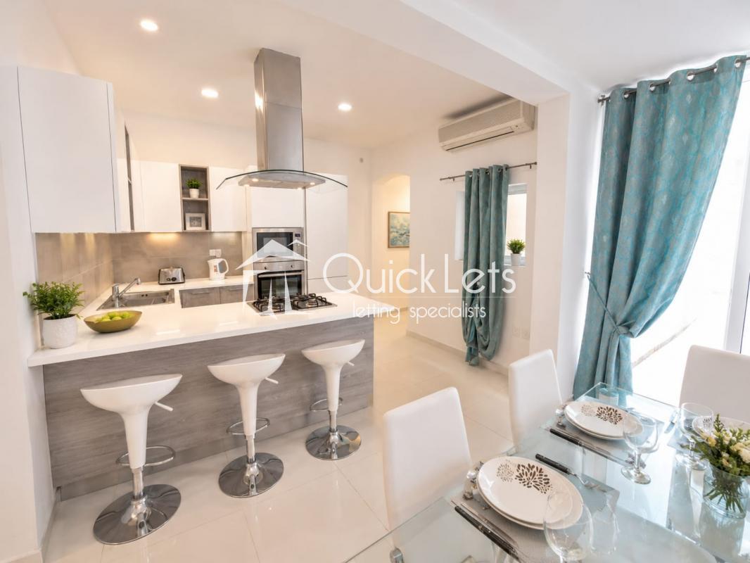 Maisonettes in Gzira - Image 3