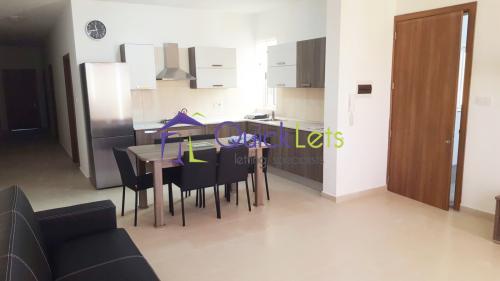 Property in Fgura