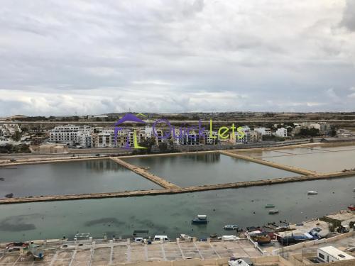 Property in Qawra