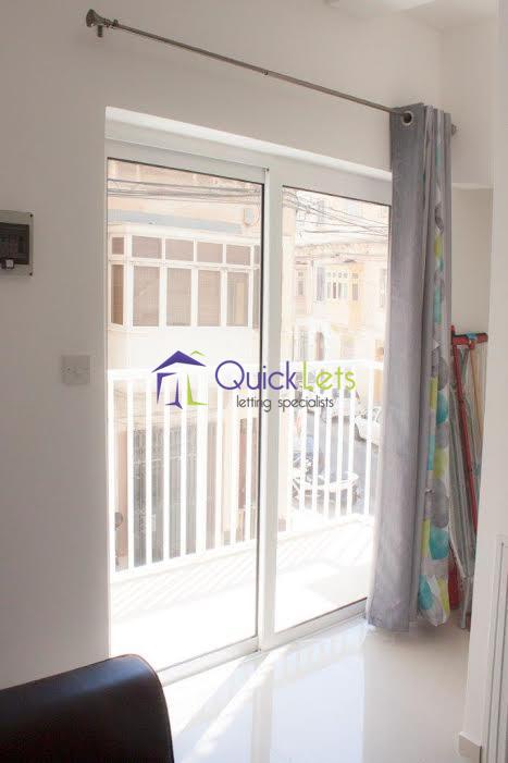 Apartments in Gzira - Image 3