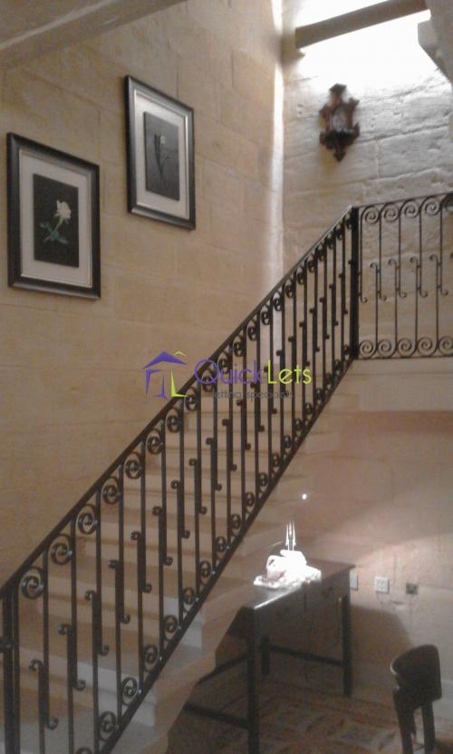 House of Character in Mosta - Image 3