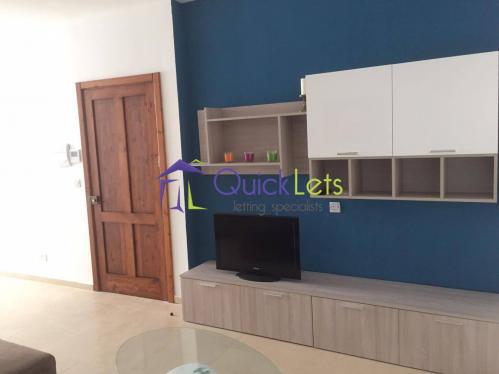 Apartments in Paola - Image 4