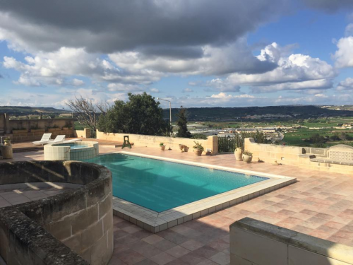 Property in San Pawl Tat-Targa