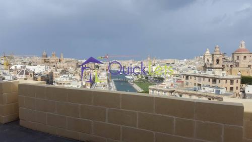 Penthouses in Bormla - Image 3