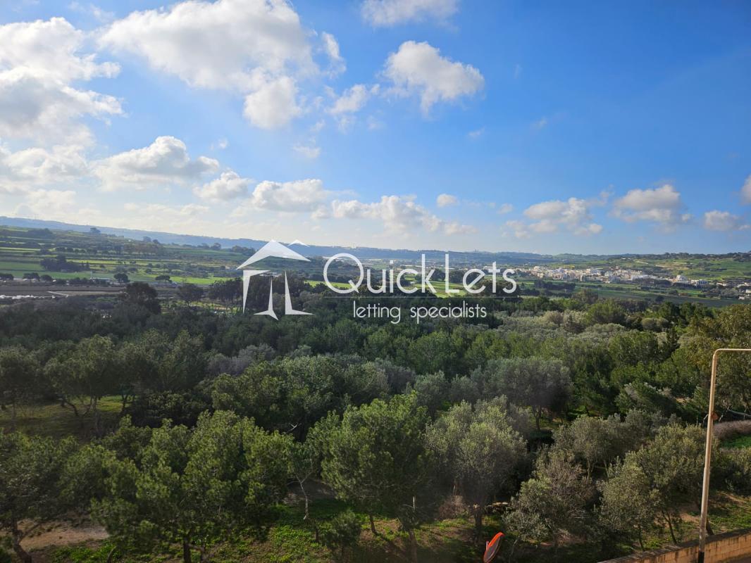 Apartments in Qawra - Image 2