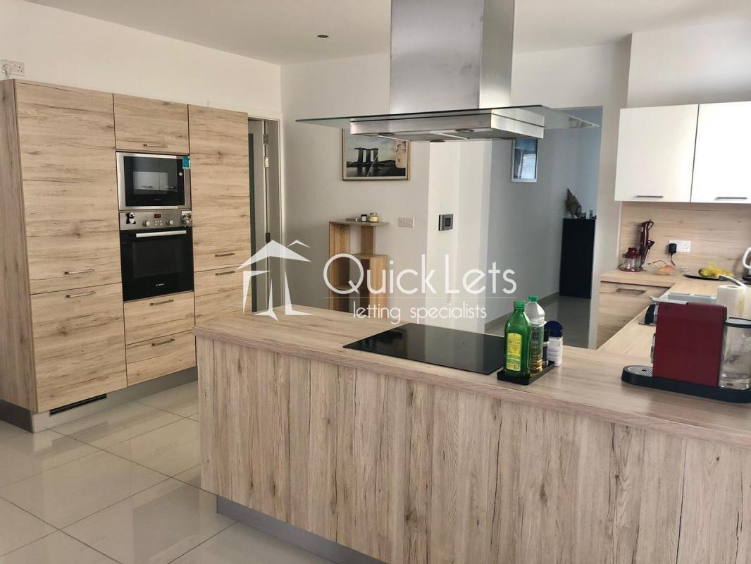 Property in Zebbug