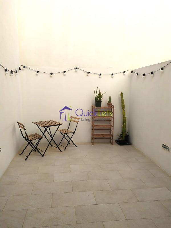 Studio Apartments in Swieqi - Image 4