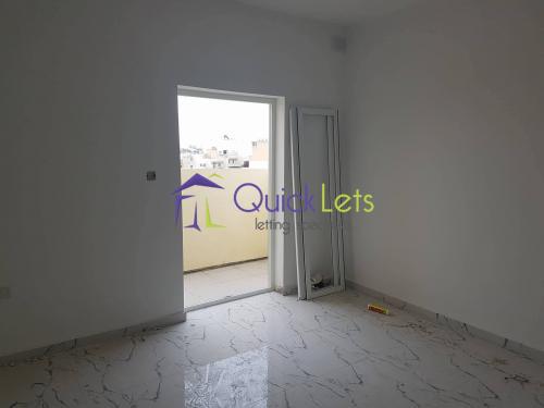 Apartments in Luqa - Image 3