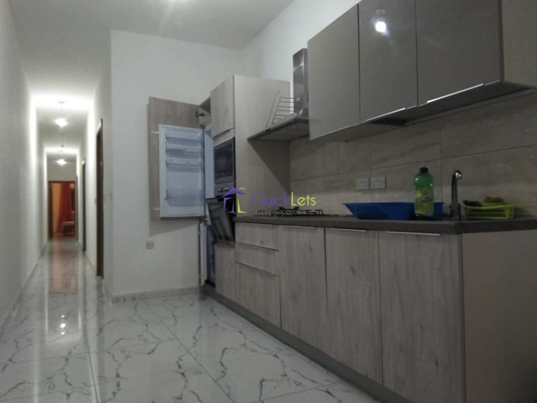Apartments in Luqa - Image 3