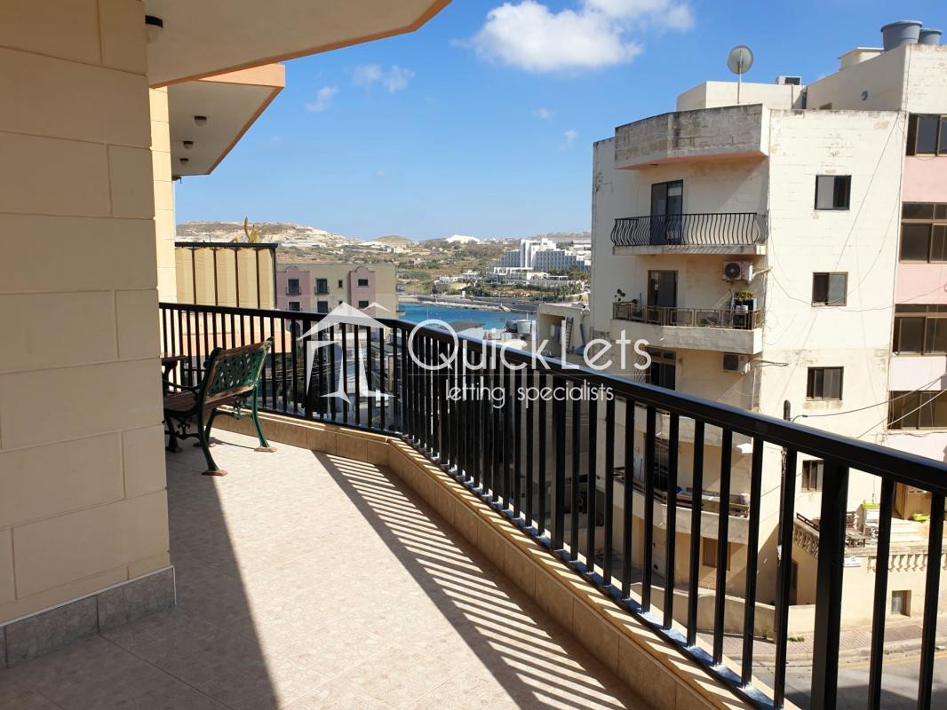 Property in Qawra