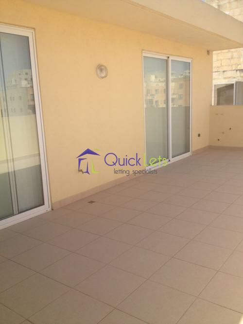 Penthouses in Qawra - Image 3