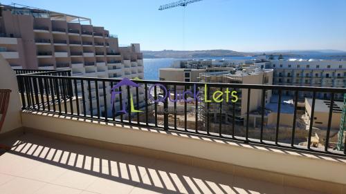 Property in Qawra
