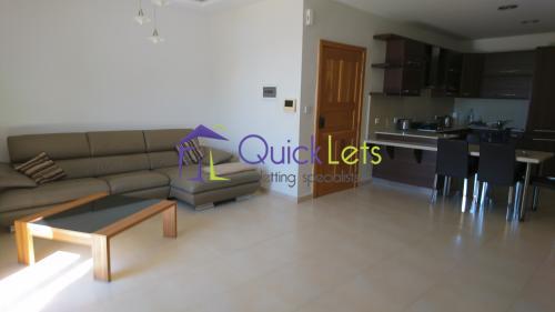 Apartments in Qawra - Image 3