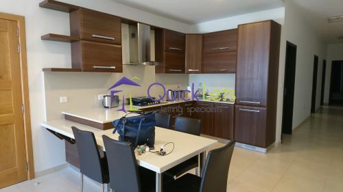Apartments in Qawra - Image 4