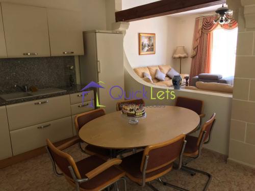 Property in Qawra