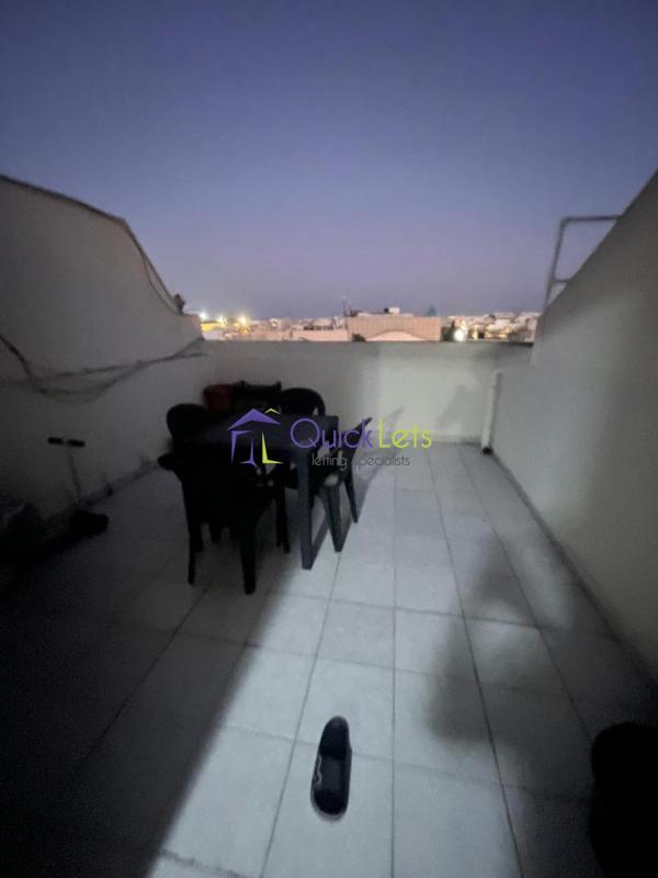Penthouses in Paola - Image 3