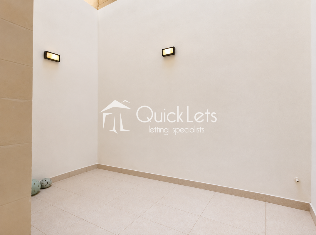 Townhouses in Sliema - Image 3