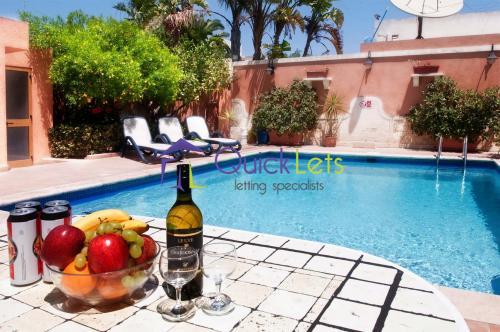 Detached Villa in Attard - Image 2