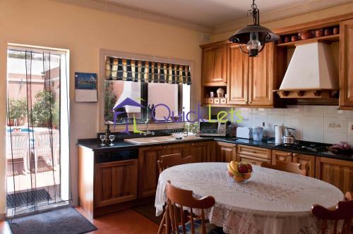 Detached Villa in Attard - Image 6