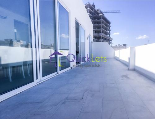 Penthouses in Gzira - Image 3
