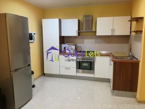 Maisonettes in Pembroke - Image 3