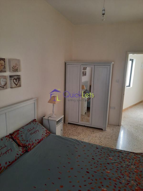 Apartments in Paola - Image 3