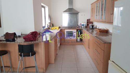 Property in Qawra