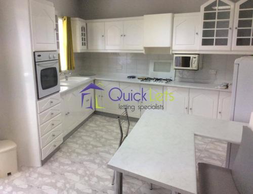 Property in Zebbug