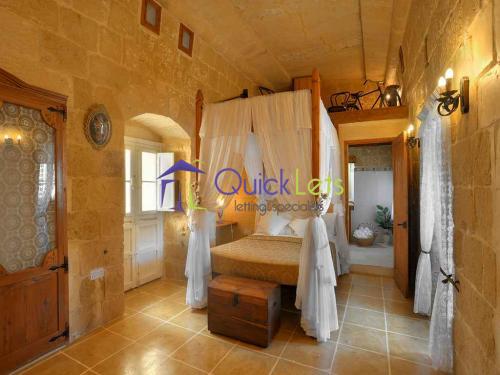 Farmhouses in Gozo - San Lawrenz - Image 4