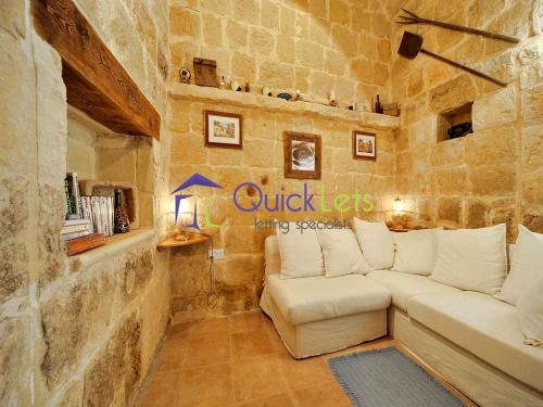 Farmhouses in Gozo - San Lawrenz - Image 5