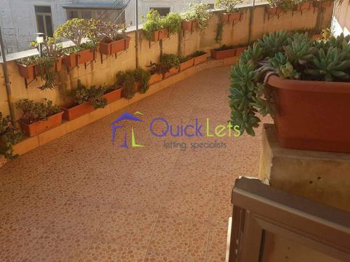 Townhouses in Qormi - Image 2