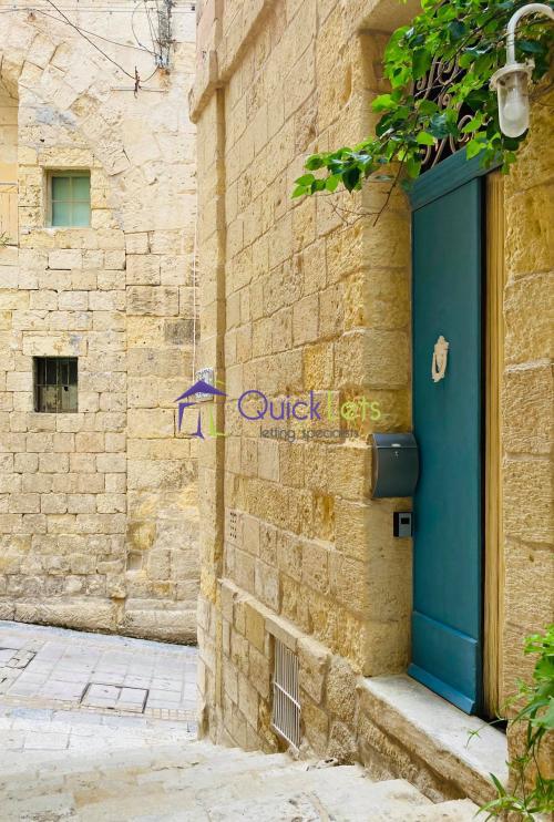 House of Character in Birgu - Image 2