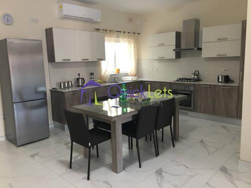 Property in Zebbug