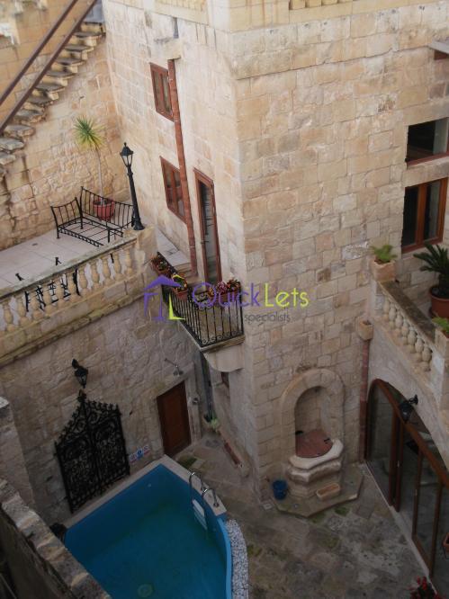 Property in Zebbug