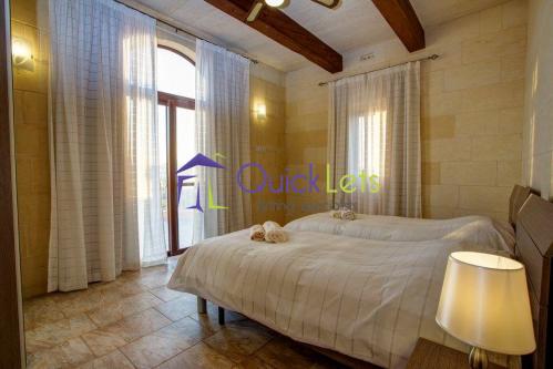 Detached Villa in Gozo - Rabat (Victoria) - Image 4