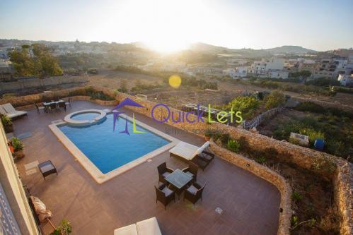 Detached Villa in Gozo - Rabat (Victoria) - Image 5