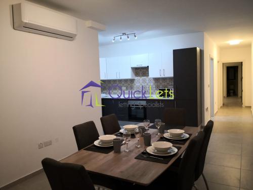 Apartments in Gzira - Image 6