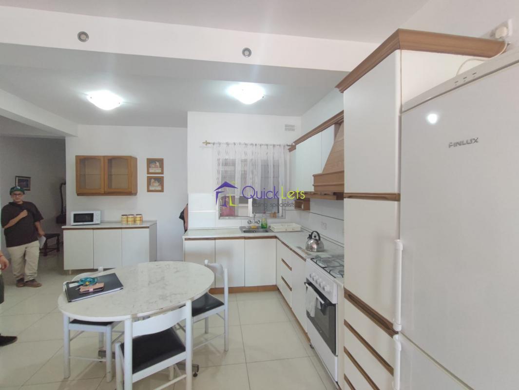 Property in Iklin