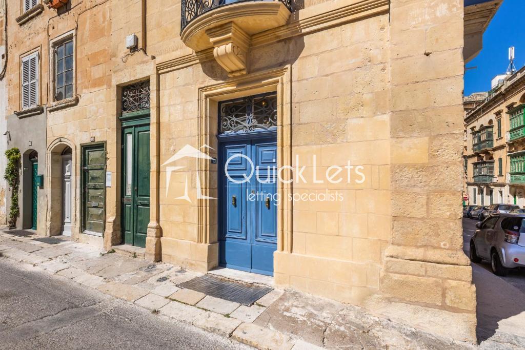 Maisonettes in Valletta - Image 4
