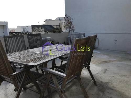 Property in Ta' Xbiex