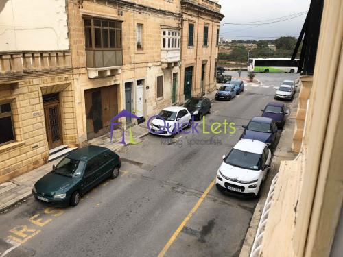 Townhouses in Zabbar - Image 2