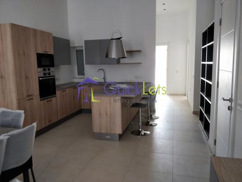 Apartments in Paola - Image 4