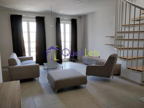 Penthouses in Paola - Image 2