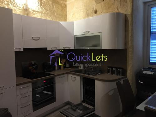 House of Character in Zebbug - Image 4