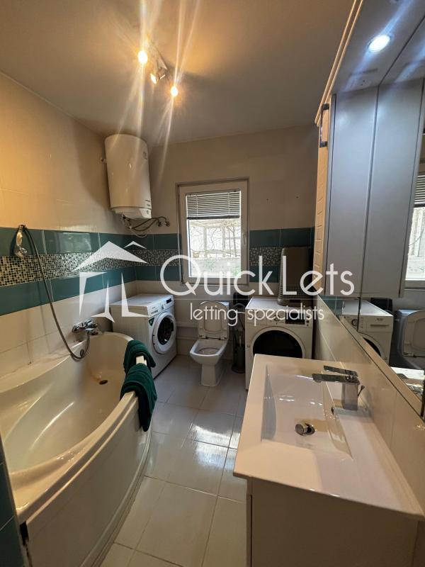 Apartments in Pembroke - Image 2