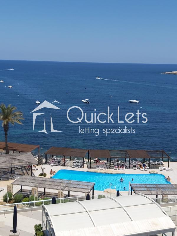 Property in Qawra