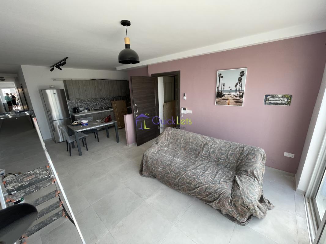 Penthouses in Santa Venera - Image 2